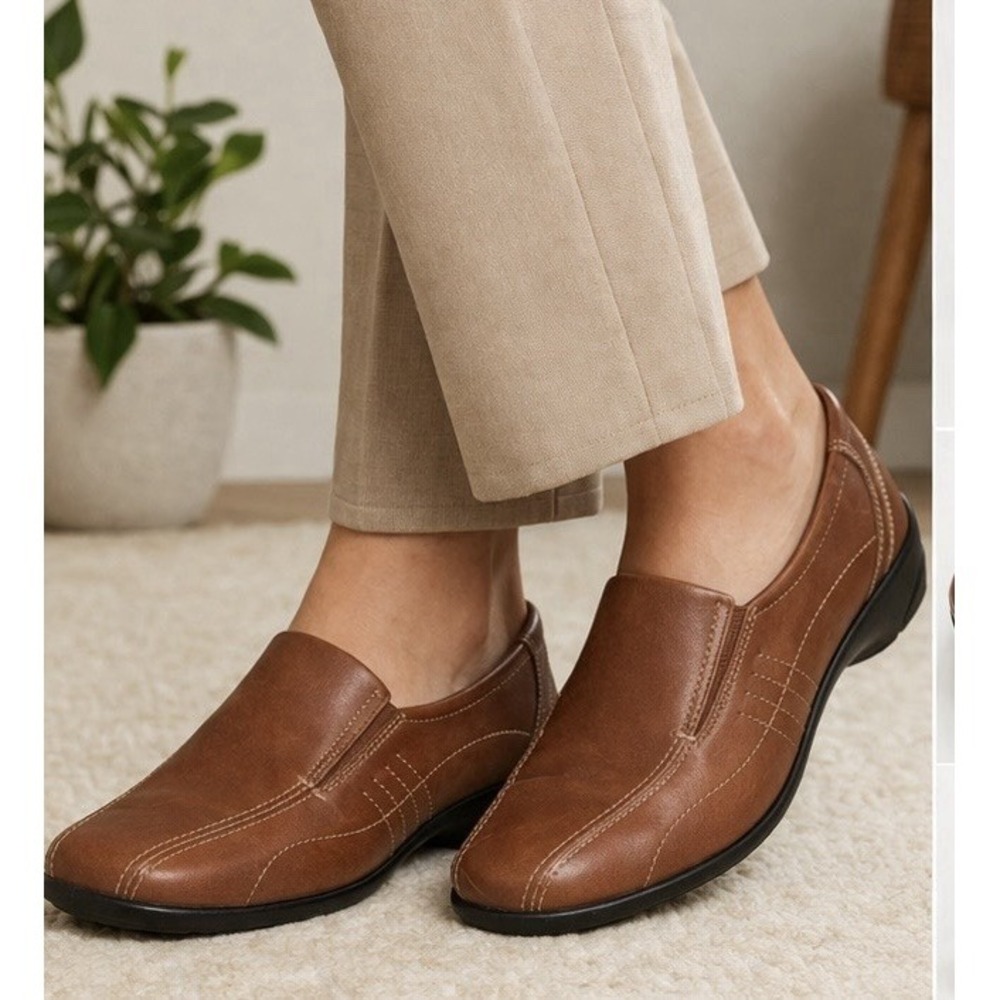 Ecco Light Slip On Shoes Women's Size‎ 10-10.5 EU 41 Leather Comfort Loafers